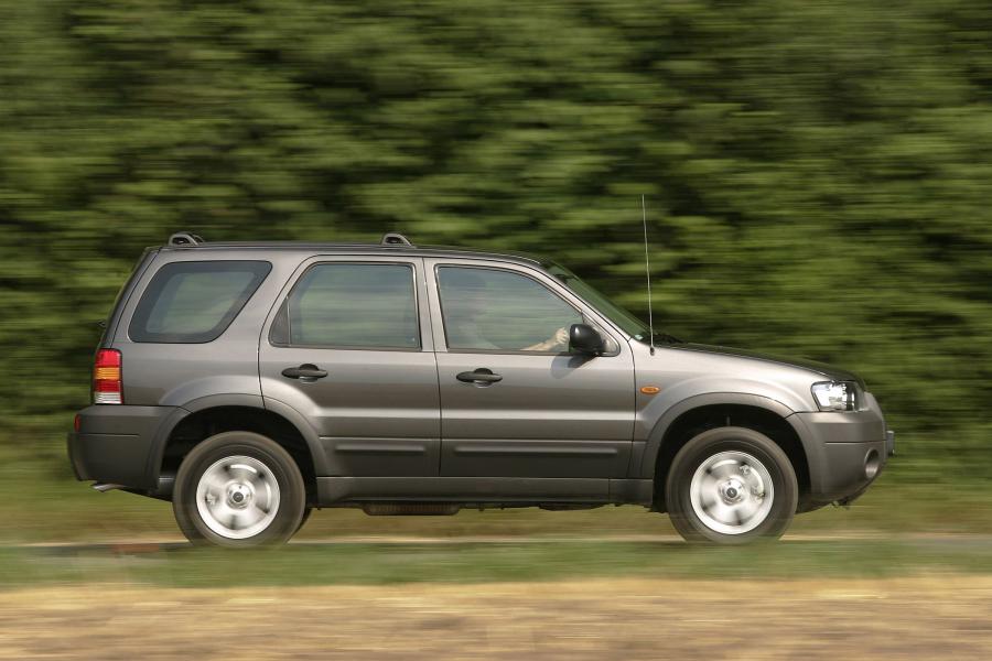  Ford Maverick 2001 года  (фото 49 из 70)